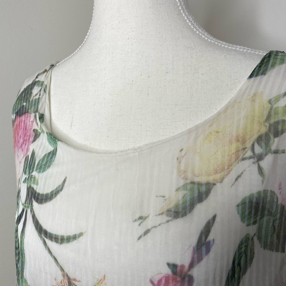 Made in Italy Silk Sheer Floral Overlay Cape Top - Picture 10 of 15